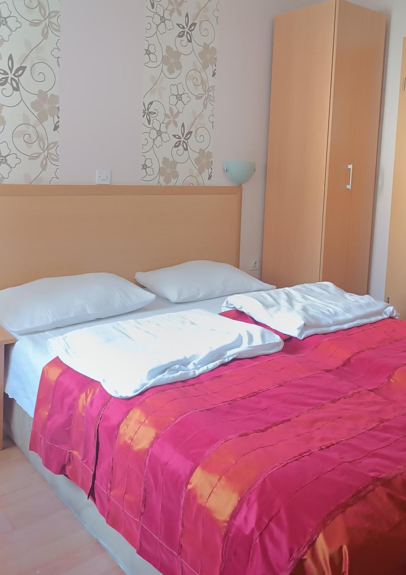 De Lux Apartments Kosta Center オフリド エクステリア 写真