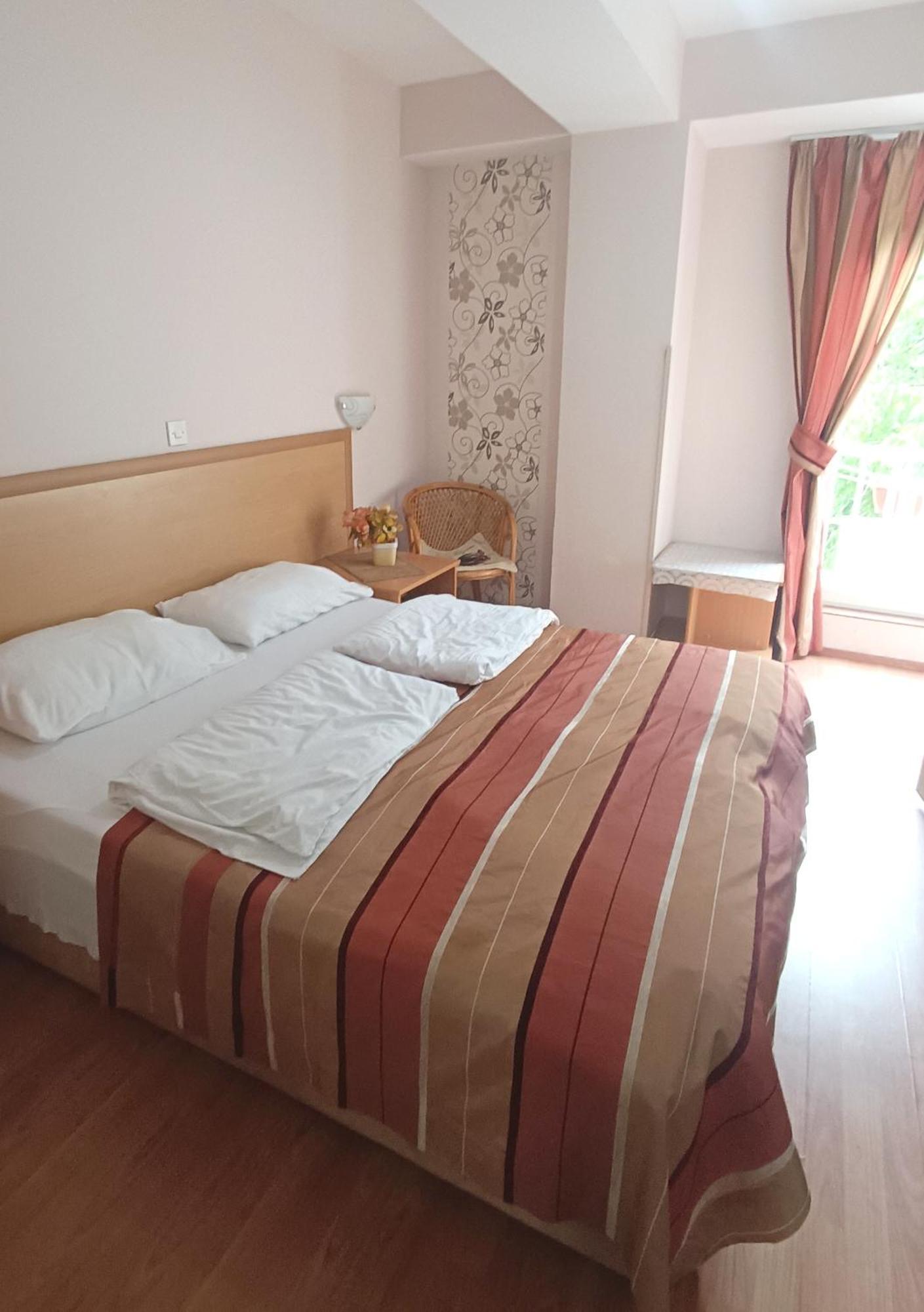 De Lux Apartments Kosta Center オフリド エクステリア 写真
