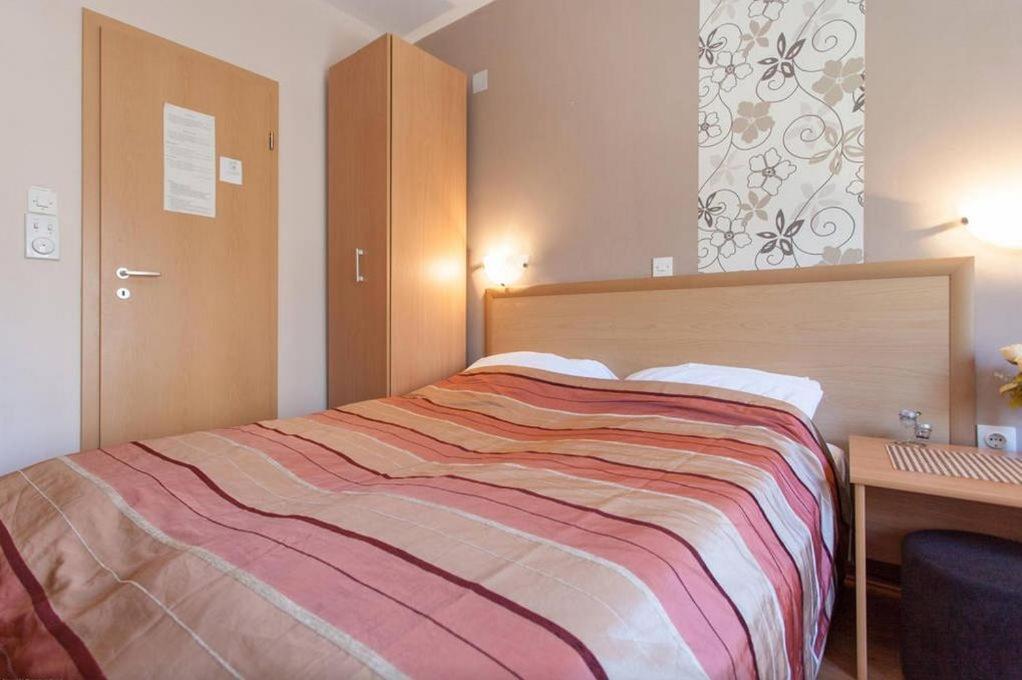 De Lux Apartments Kosta Center オフリド エクステリア 写真