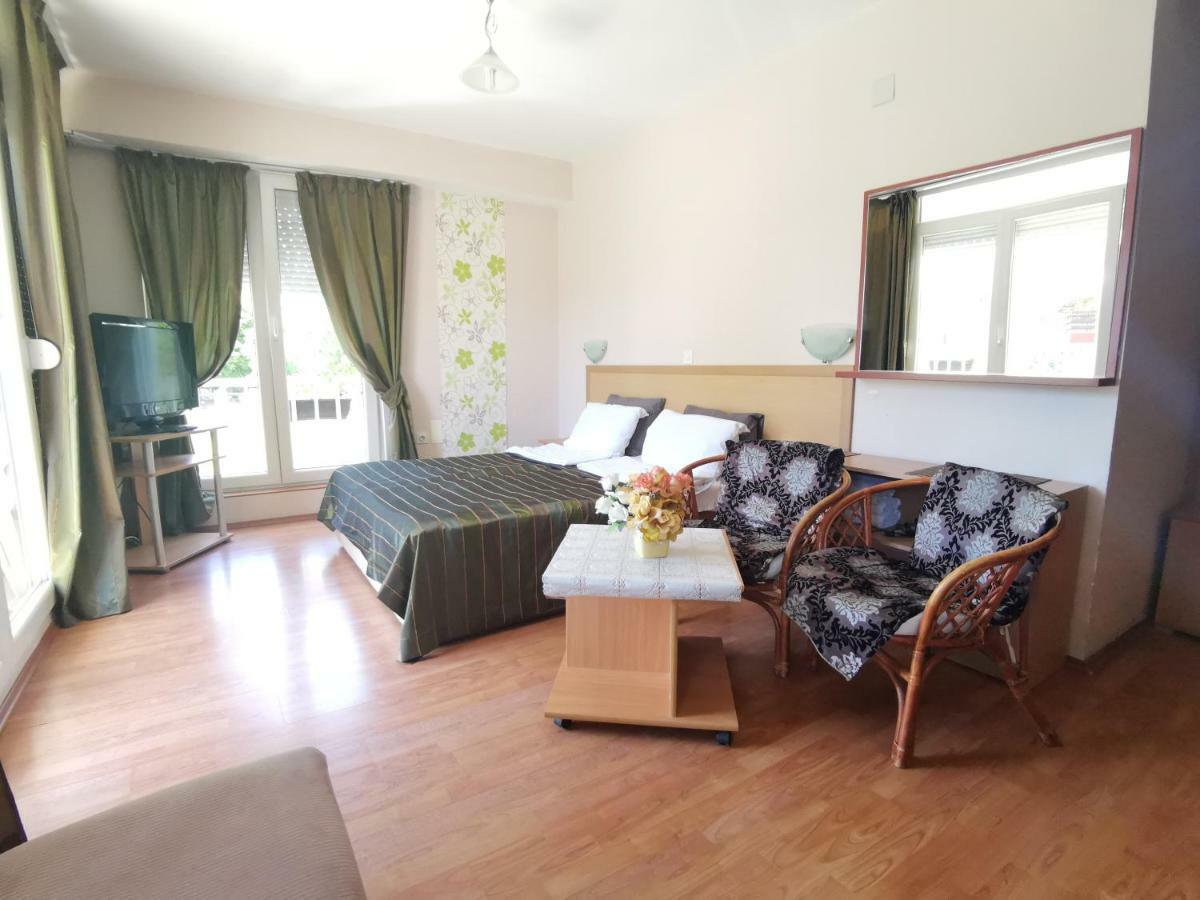 De Lux Apartments Kosta Center オフリド エクステリア 写真